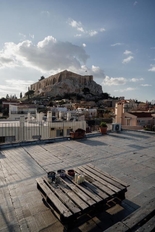 Plaka With Acropolis Rooftop View Access 아테네 외부 사진