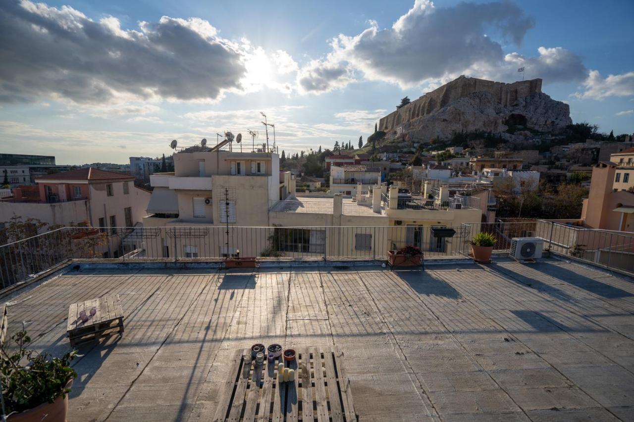 Plaka With Acropolis Rooftop View Access 아테네 외부 사진